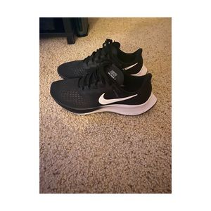 Women’s Nike zoom Pegasus